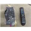 Image 2 : Samsung 55'' Flat Screen TV with Remote and Stand 