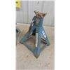 Image 2 : (3) 6 Ton Jack Stands 