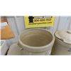 Image 3 : 2 Medalta Crocks 5 Gallon & 3 Gallon - 3 Gallon Has Lid 