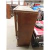 Image 8 : Oak China Cabinet 37'' x 14 1/2'' x 44'' 