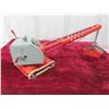 Image 2 : MTZ Vintage Metal Toy Steam Shovel 12'' Tall - Great Old Toy in Great