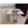 Image 2 : Utilatub Laundry Tub with Taps 17 1/2'' x 23'' x 15 1/2'' 