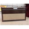 Image 1 : Sanyo Radio / Record Player 13'' H 