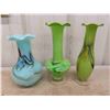 Image 2 : 3 Art Glass Vases, Knick Knacks 