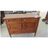 Image 1 : Oak Buffet 38'' x 48'' x 20'' 