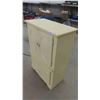 Image 2 : Painted Dresser 47'' x 33'' x 17'' 