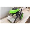 Image 2 : Greenworks Pressure Washer 2100lbs 13 Amp 
