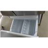 Image 11 : Samsung Stainless Fridge 67'' x 30'' x 33'' 