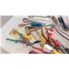 Image 8 : Tin Snip , Pliers , Level, Ball Pin Hammer , Caulking Gun , Plus 