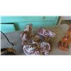 Image 4 : Elephant Ornaments, Magazine Rack, Candlier, Plus