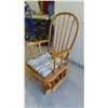 Image 2 : Gliding Rocker - Missing Cushion 
