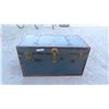 Image 1 : Old Trunk 20'' x 35 1/2'' x 20'' 