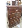 Image 8 : 4pce Bedroom Suite : Dresser 31'' x 58'' x 18'' , Dresser 47'' x 31'' x
