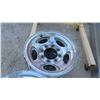 Image 3 : 4 Aluminum 8 Hole Rims Off Ford 250 