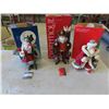 Image 1 : 3 Christmas Santas By Possible Dreams - Tallest is 12 1/2'' 