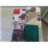 Image 8 : 2 Silk Plants 32'' Tall , 2 Pots, Table Cloths 60'' x 90'' , Napkins 