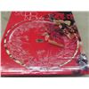 Image 2 : 2 Stainless Steel Bowls , Wood Lazy Susan, Crystal Serving Platter, 2 