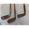 Image 2 : 3 Vintage Wood Handle Golf Clubs 