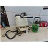 Image 1 : 2 Yard Sprayer Backpacks and Bottle 