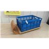 Image 1 : Eskimo Toboggan with Fold Up/Down Crate 28'' Long 