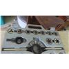 Image 2 : Tap and Die Combination Set with Hard Case 