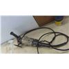 Image 2 : Black and Decker Heavy Duty Angle Grinder 