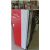 Image 2 : Upright Coke Machine with Key 