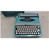 Image 6 : Vintage Mid Century Portable Smith-Corona Typewriter - Great Working 