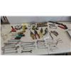Image 1 : Hand Tools : Levels, Tape Measures, Tin Snips, Metric/Standard Wrenches &