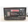 Image 8 : 3 Power Circular Saws, Motomaster Battery Charger 