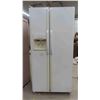 Image 1 : Fridgidaire Side By Side Fridge and Freezer 33'' x 33'' x 69'' with