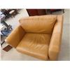 Image 2 : Leather/Leather Style Comfy Living Room Chair 