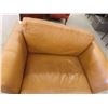 Image 4 : Leather/Leather Style Comfy Living Room Chair 