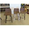 Image 1 : 3 New Bar Stools 