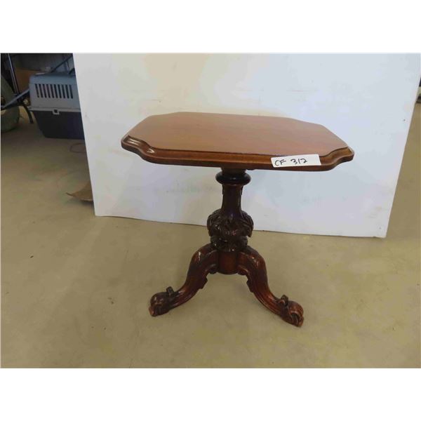 Fancy Detailed Pedestal Stand 19'' H x 19 1/2'' x 16'' 