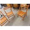 Image 4 : 4 Folding Wood Chairs 