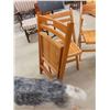 Image 5 : 4 Folding Wood Chairs 