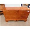 Image 1 : Pine Chest 26'' x 42'' x 18'' 