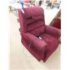 Image 2 : Golden Medi Lift Reclining Chair 