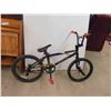 Image 1 : McMlxxix DK Pedal Bike 19'' 