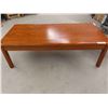 Image 1 : Oak Coffee Table 16'' x 23'' x 15'' 
