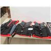 Image 1 : 3 New Hyperlite Life Jackets Size Medium 