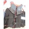 Image 3 : 3 New Hyperlite Life Jackets Size Medium 
