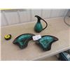 Image 1 : 3 Blue Mountain Pitchers , 2 Ashtrays