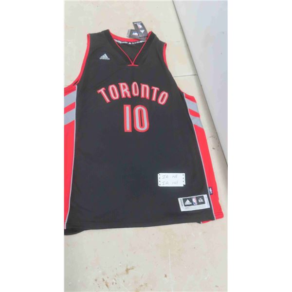 New Toronto Raptors Jersey Size XXL