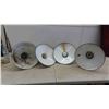 Image 2 : 4 Enamel Exterior Lights 12'' Diameter 