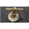 Image 5 : Brass Oxygen Regulator 