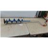 Image 1 : Manual Ice Auger 