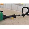 Image 4 : Weed Eater - Looks Good 