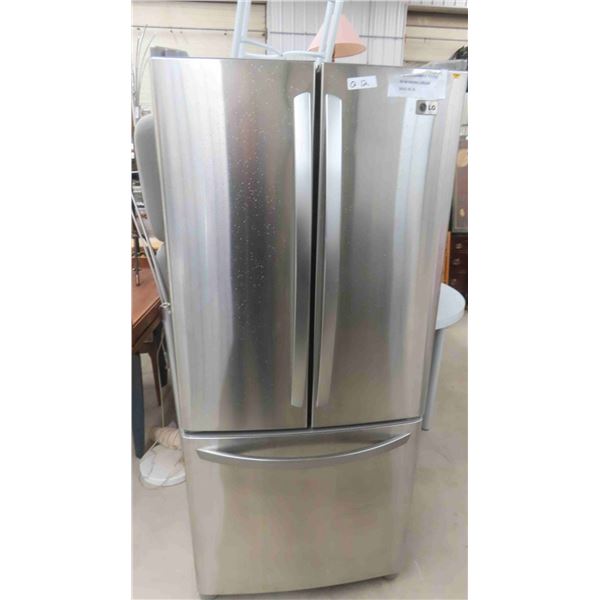 LG Stainless Side by Side Fridge with Bottom Freezer 68'' x 30'' x 30'' 